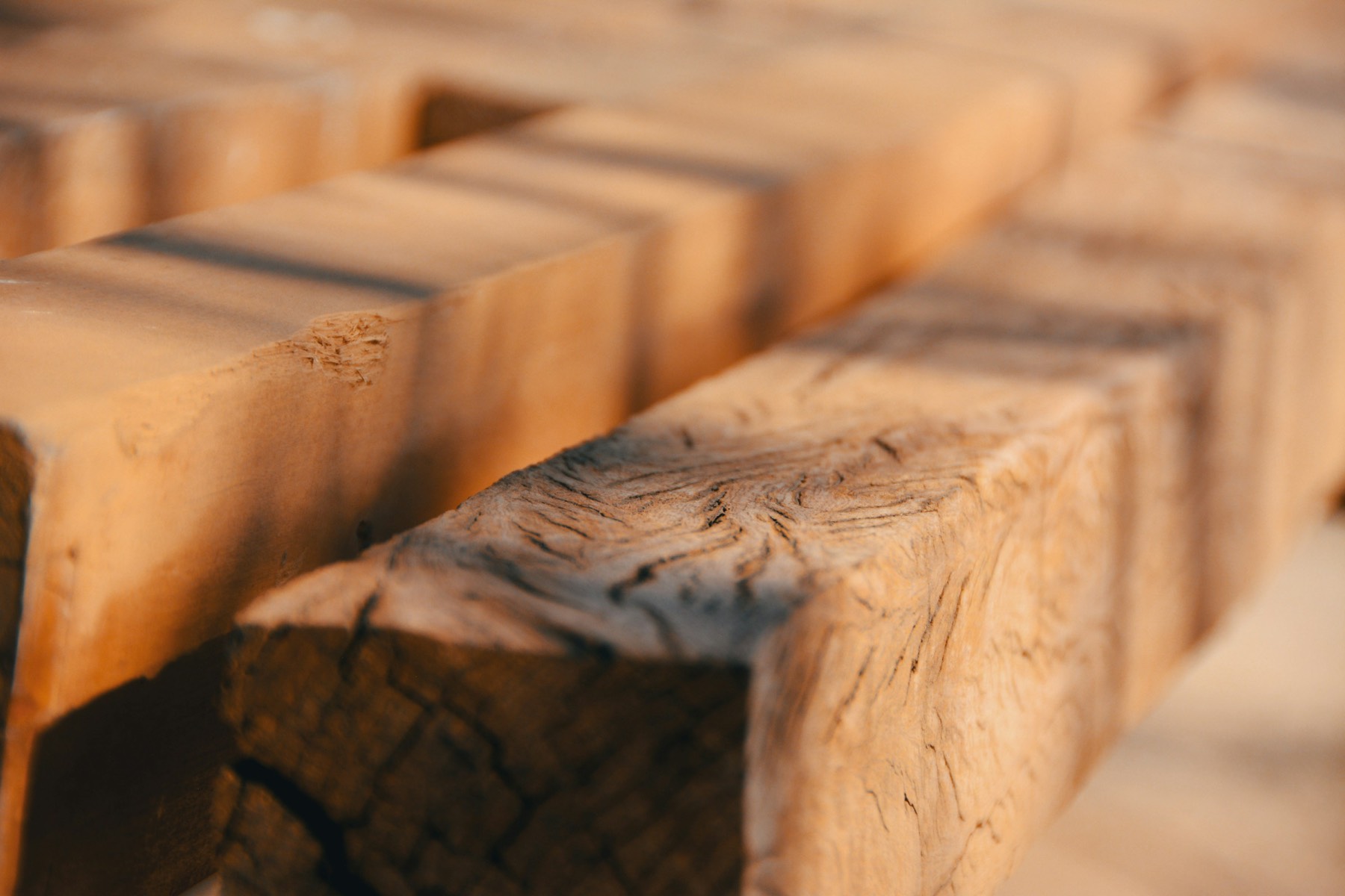 Präzise Holzverbindung in Nahaufnahme